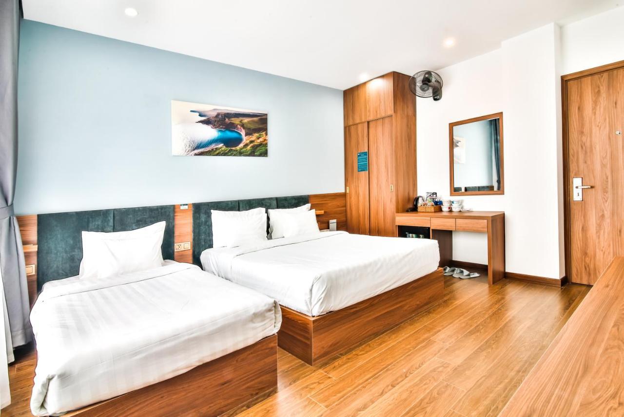 Khách sạn Grand Lee 3*