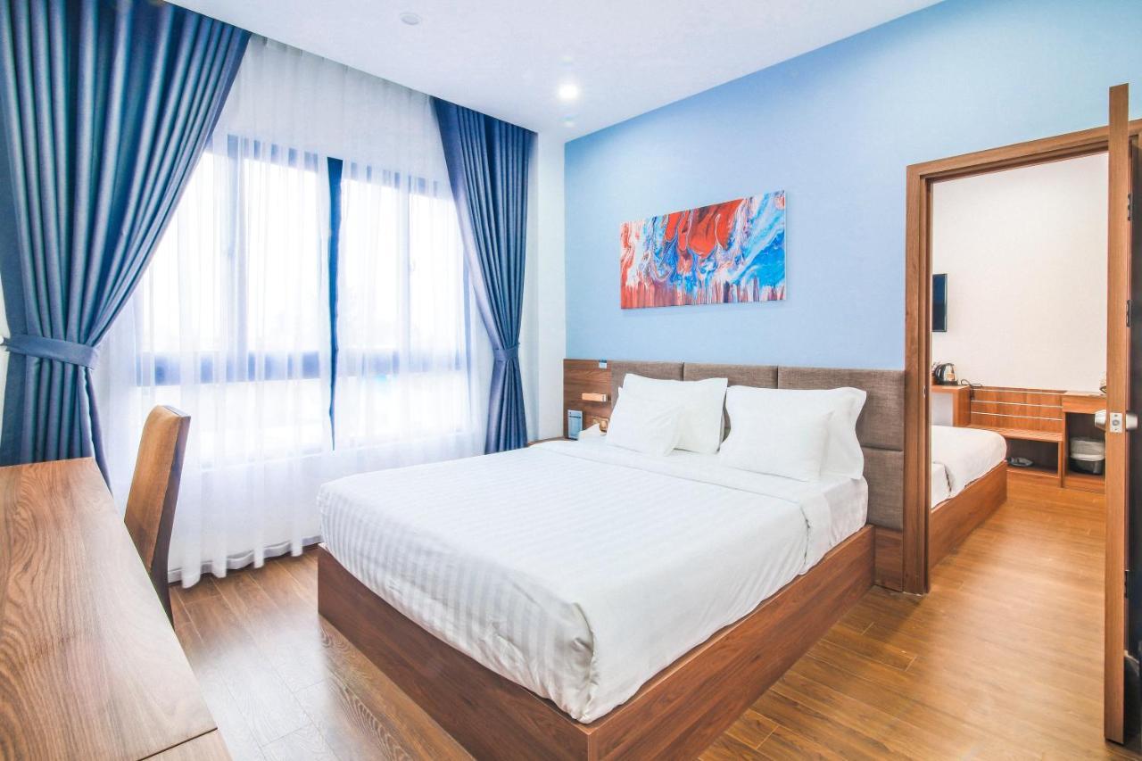 Khách sạn Grand Lee 3*